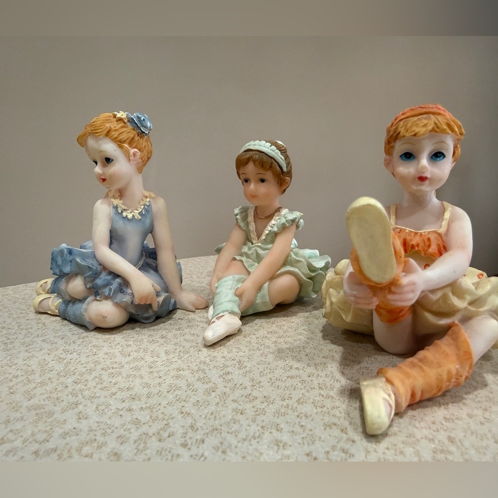 Resin Ballerina Figurines- Set of 3